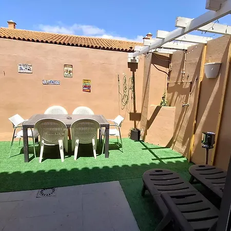 펜션 Ideal For Families-children's Play Area, Terrace, Bbq, Wifi *